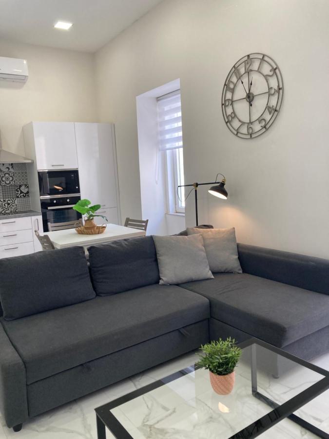 Charming Central Townhouse In Sliema By Assetflow Pro Διαμέρισμα Εξωτερικό φωτογραφία