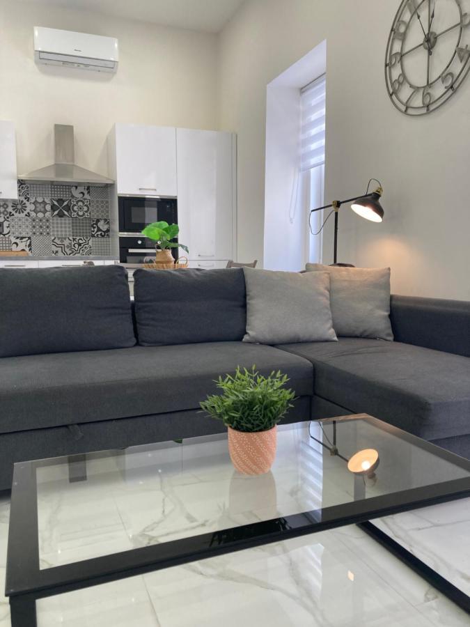 Charming Central Townhouse In Sliema By Assetflow Pro Διαμέρισμα Εξωτερικό φωτογραφία