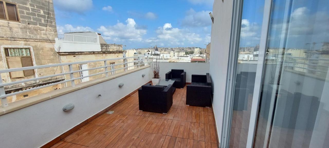 Charming Central Townhouse In Sliema By Assetflow Pro Διαμέρισμα Εξωτερικό φωτογραφία