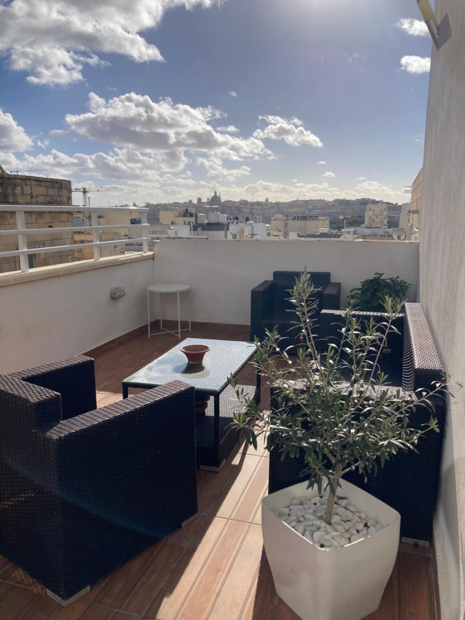 Charming Central Townhouse In Sliema By Assetflow Pro Διαμέρισμα Εξωτερικό φωτογραφία